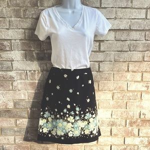 LOFT black print cotton skirt. Above knee. Size 6.